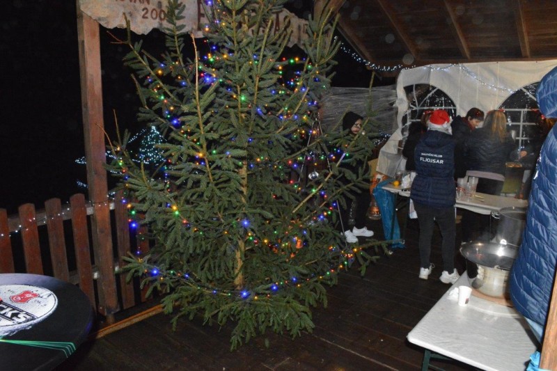 foto/advflj1412_-16-_14.12.2025-XIRD6S420RZ8IFJ2NB91