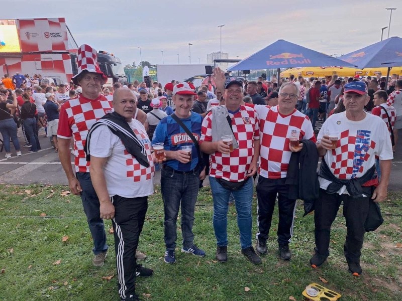 foto/cg0909_-5-_9.9.2025-CQMAXZ0WZCRDKR3WORGX