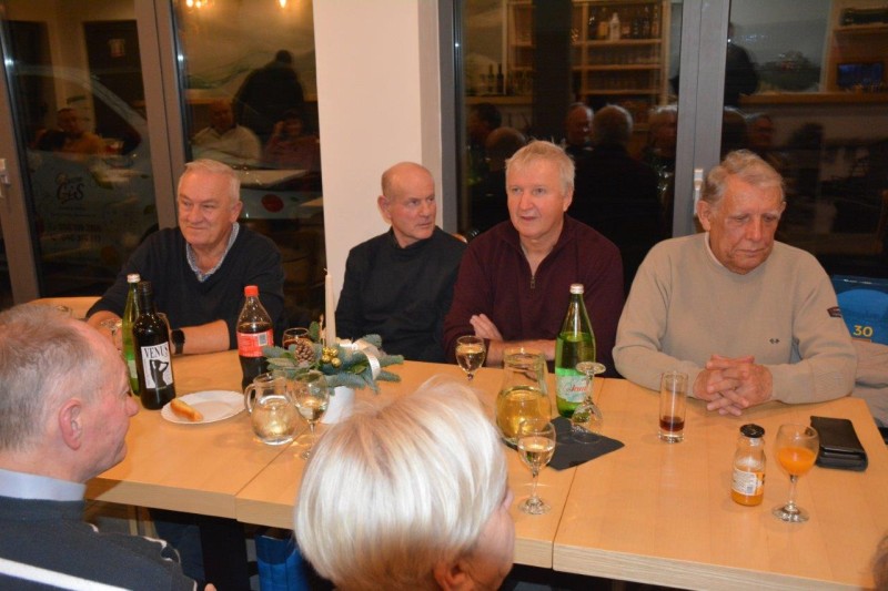 foto/db2212_-24-_22.12.2023-K0ZOHA9KP3O33548COV6