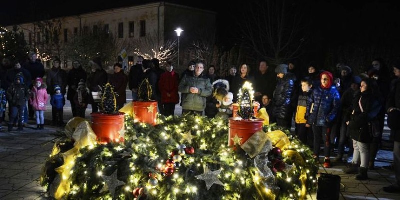 foto/donja-dubrava-advent-04e9212add55e26408ee81be8f2565a5_view_article_new