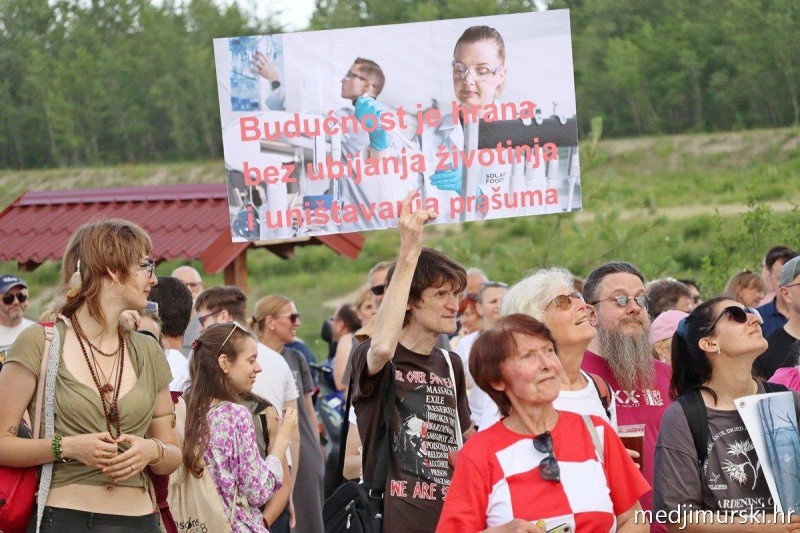 foto/dsnt0506_-39-_5.6.2026-TVNTG70SP669HAOJKNA5