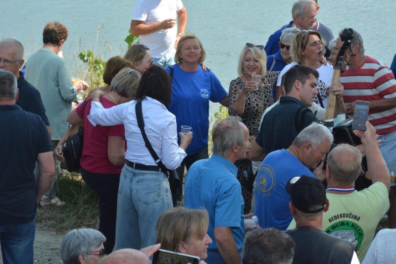 foto/oldt0208_-18-_2.8.2025-4B0LQKHXMA2WP9QGNRNU