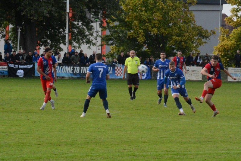 foto/sp131025_-8-_12.10.2025-E250N4WBF0T113UBME1J