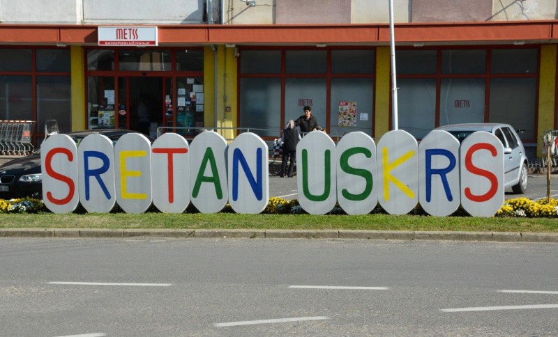 foto/uzem udvdr